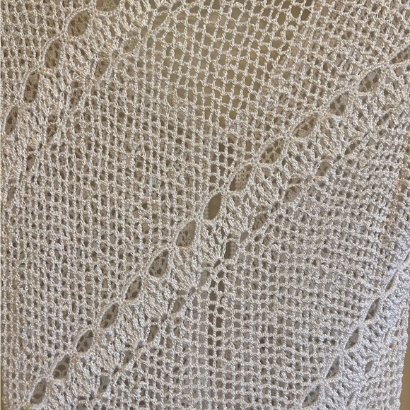 Hand made customized Elegant White Knit Sweater - Picture 5 of 5